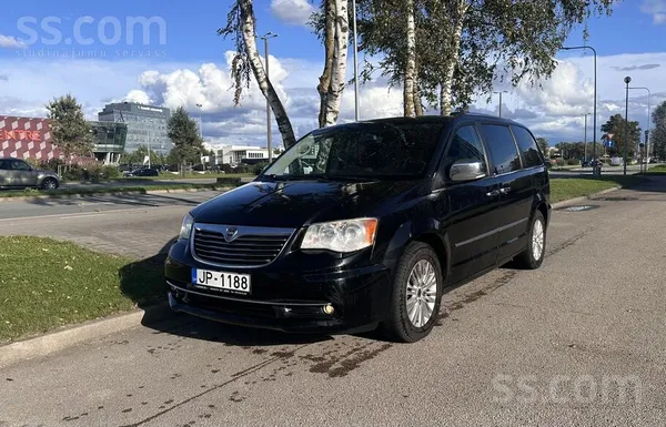 Lancia Voyager - 1