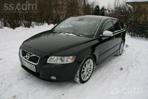 Volvo Volvo V50, D2 84kW dzinējs, gaišs ādas salons, aps