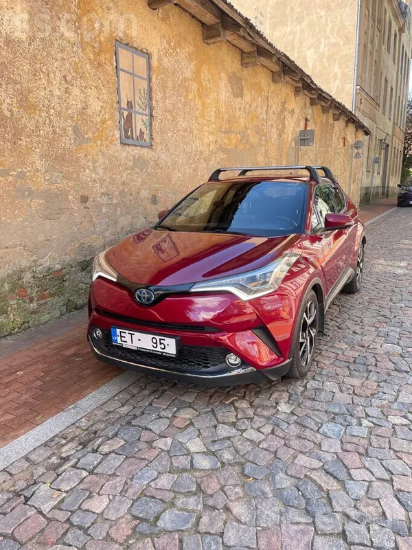 Toyota Pārdodu Toyota C-Hr, 2019. gada (23.01.2019) benzī