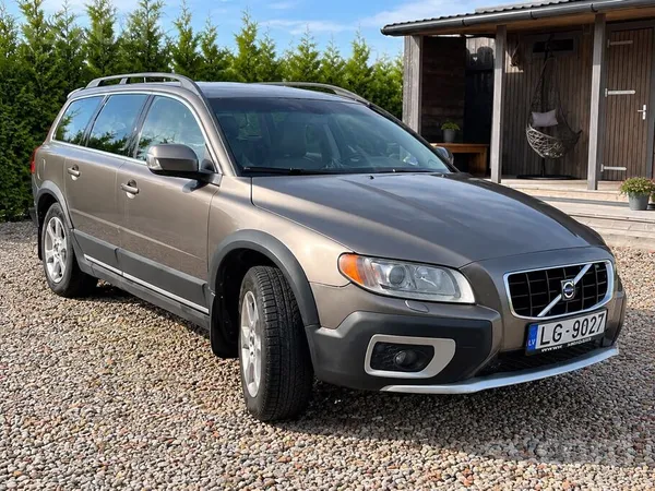 Volvo Svaigi izieta tehniskā apskate derīga līdz 07.09.2
