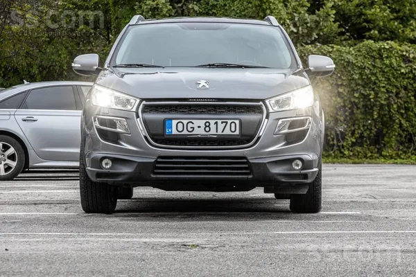 Peugeot Pārdodu Peugeot 4008 Awd (4Wd, 2Wd, Lock) automašī