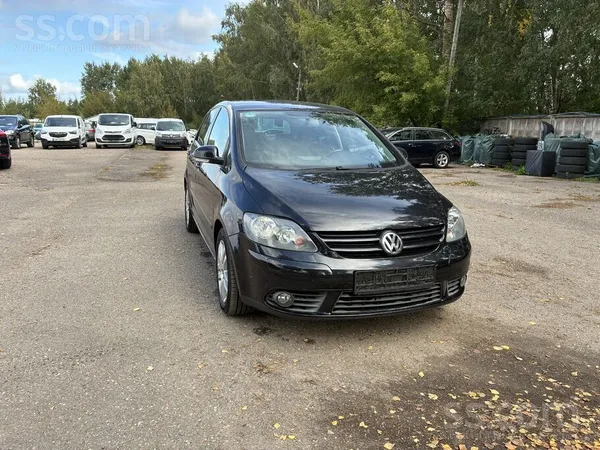 Volkswagen Golf Plus - 1