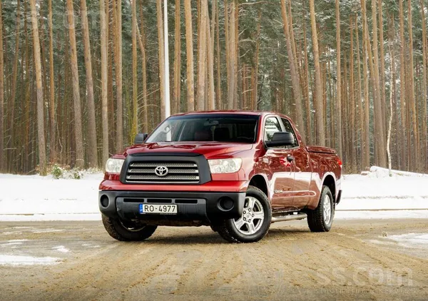 Toyota Toyota Tundra 5.7l benzīns/gāze. 284kKw