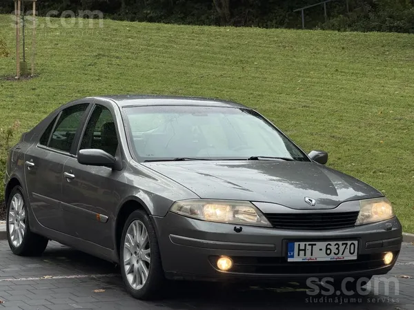 Renault Продаю авто в хорошем состоянии, на полном ходу 