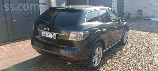 Машина в очень хорошем состоянии , как внешне так и технически. 4wd. Недавно