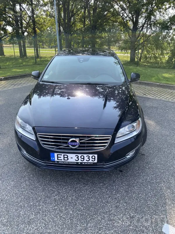 Volvo V70 - 1