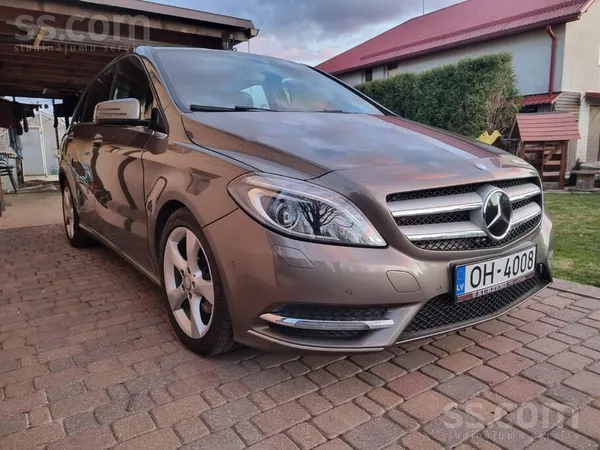 Mercedes Pārdodu auto ar automātisko ātrumkārbu, 