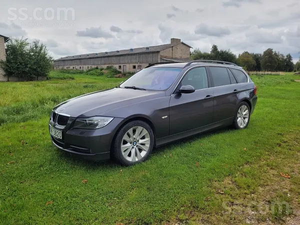 BMW 330 - 1