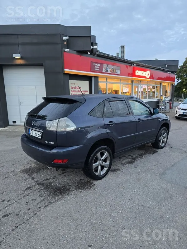 Lexus RX - 1