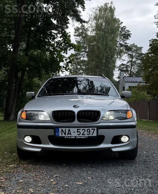 BMW 318 - 1