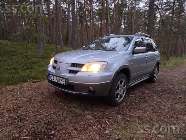 Pārdodu uzticamu, ērtu un ekonomisku apvidus auto Mitsubishi Outlander 4x4 a