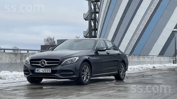 Pārdodu Mercedes-Benz w205 C220d. Ekoloģija - neaiztikta. 

Automašīna ir