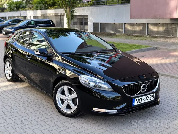 Volvo Ta 09/2027, 100% bez rūsas, Volvo V40, 2.0D, Manuā