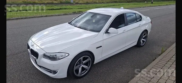 BMW 520 - 1
