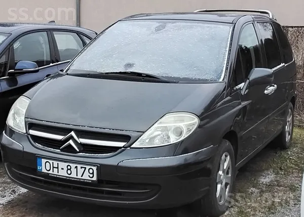 Citroen Pārdodās sakarā ar cita automobīla iegādi. 