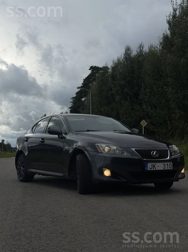 Lexus Pārdodu Lexus IS 220d, 2006. gada. 