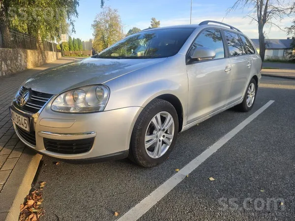 Volkswagen Pārdod Vw Golf universālu, 2008.g. 1.9tdi. Auto ļo