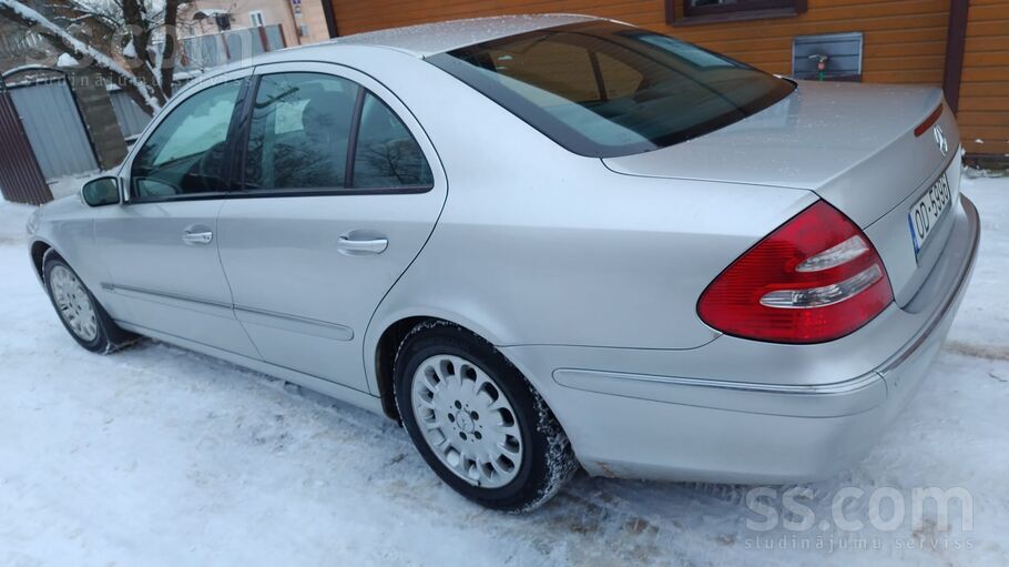 Mersedes-Benz E-200Cdi 2.2-дизель 90 kw. Из Бельгии. Первая регистрация в Ла