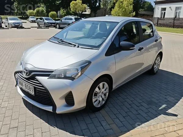 Toyota Yaris - 1