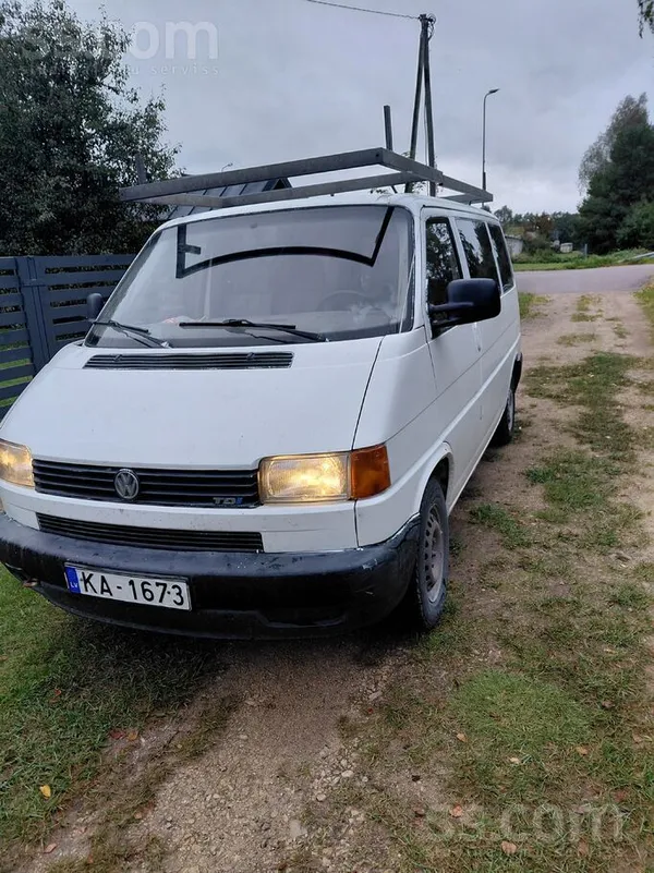 Ļoti labs darba auto būvmateriālu pārvadāšanai. 
Uz jumta bagažnieka var pā