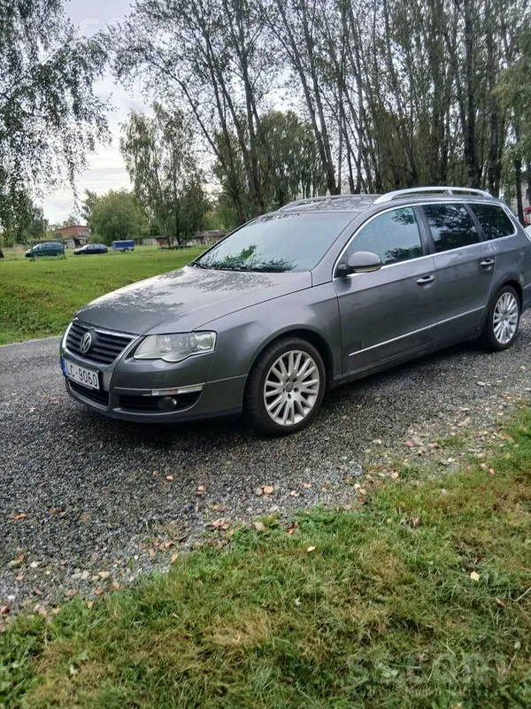 Volkswagen Pardod mašīnu ejošā kārtībā, apskatei nepieciešams