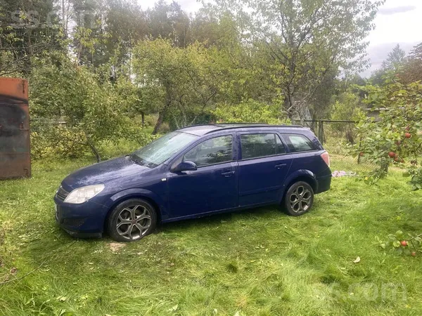 Opel Pārdodu auto. 