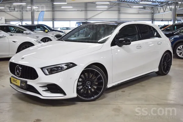Mercedes-Benz A35 Amg. 2019. gada. 2.0 benzīns, 225 Kw (306 Hp) 4Matic.