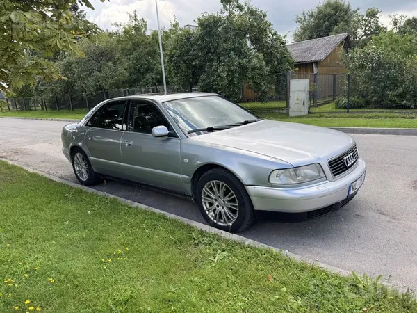 Audi Pārdodu Audi A8