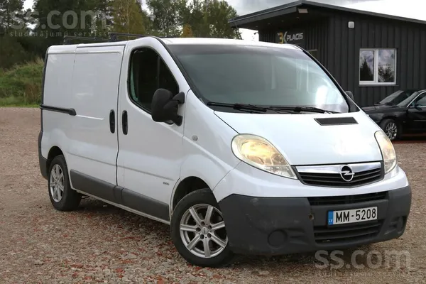 Opel Vivaro 2.0 dīzelis 84kW ar manuālo ātrumkārbu.
3K Placis specializē