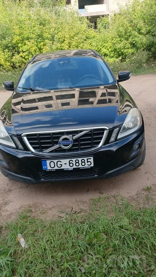 Volvo Tiek pārdota uzticama automašīna
