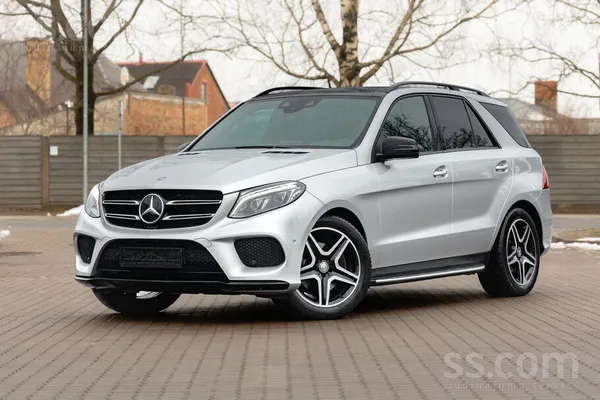 Mercedes Benz Amg Gle250D 4matic. 

Tikko nomainīts ķēdes komplekts. 

I