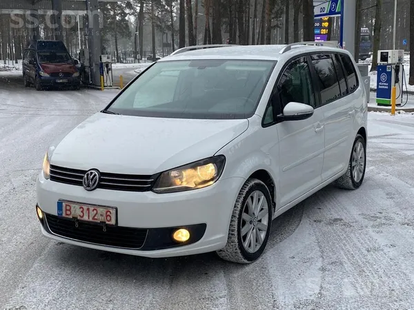 Volkswagen VW Touran Bluemotion, jauna ta, ekonomisks 1.6 dīz