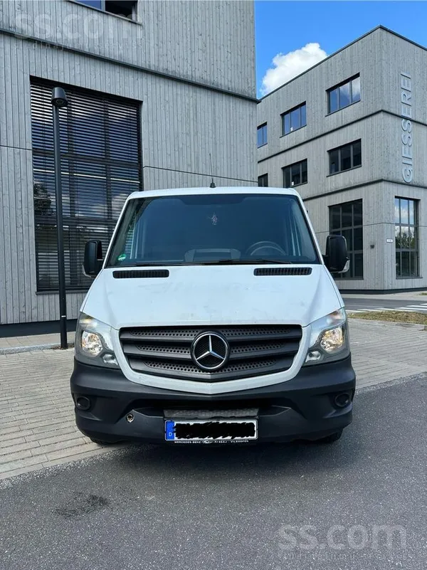 Mercedes Pārdod 2016. gada Mercedes-Benz Sprinter 2.2 Cdi d