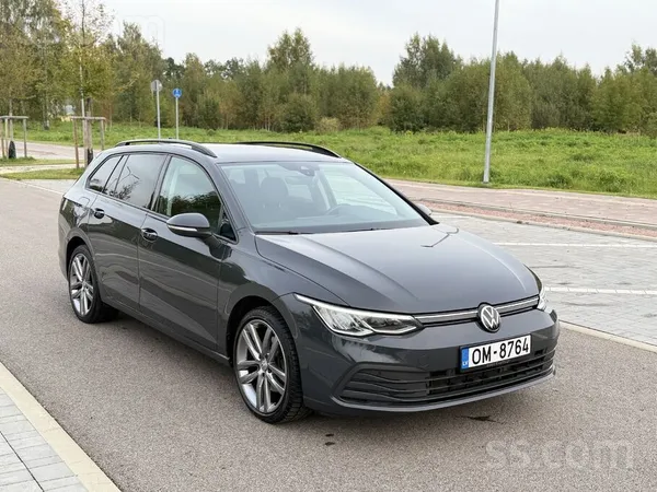 Pārdodu Volkswagen Golf Variant Life, 2.0 Tdi 85 kW, 7-pakāpju Dsg automāts.