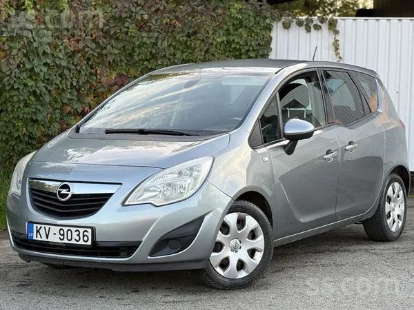 Pārdodu Opel Meriva 1.7d .
Mašīna mūsu īpašuma ap 4 gadiem , visi remonti t