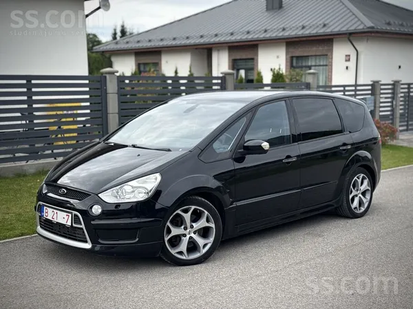 Ford Viens no pilnākajiem Ford S-max 2.2d Manuāls
