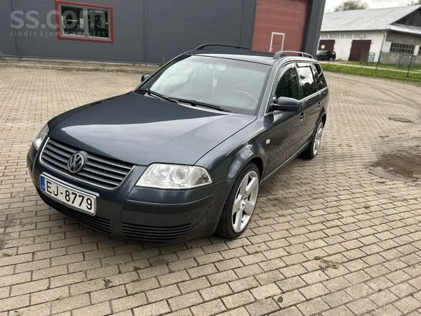 Volkswagen Passat (B5) - 1