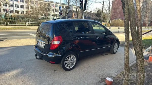 Mercedes A180 - 1