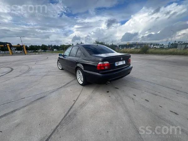 BMW 530 - 1