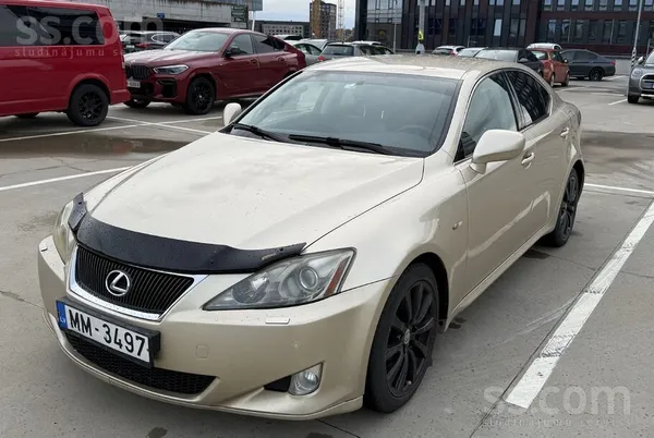 Lexus Labā tehniskā stāvoklī - sēdies un brauc. Svaiga t