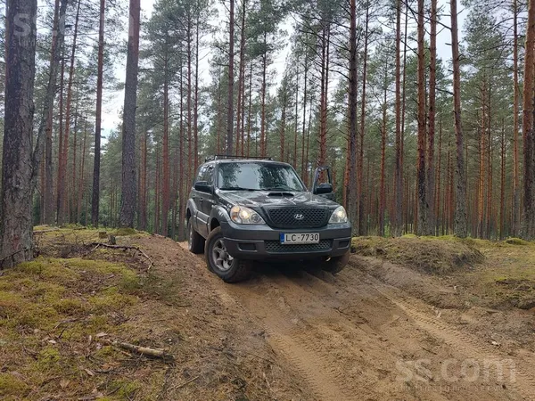 Hyundai Продам полноценный джип для любителей джипов. 