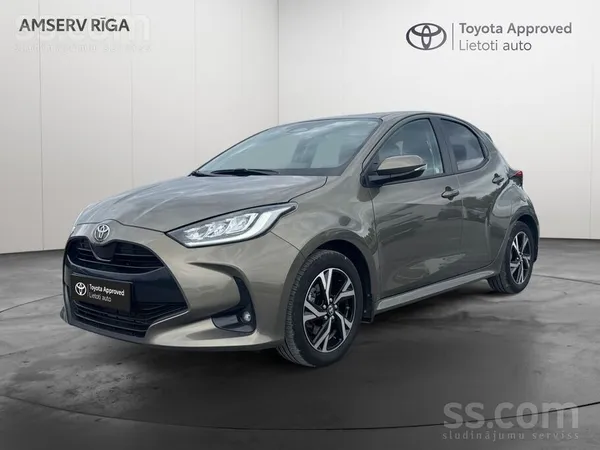 Toyota Yaris - 1