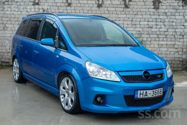 Opel Opel Zafira Opc 2.0 benzīns/gāze 177 kW, 7 vietas.