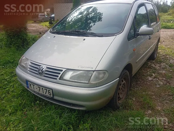 Volkswagen Sharan - 1