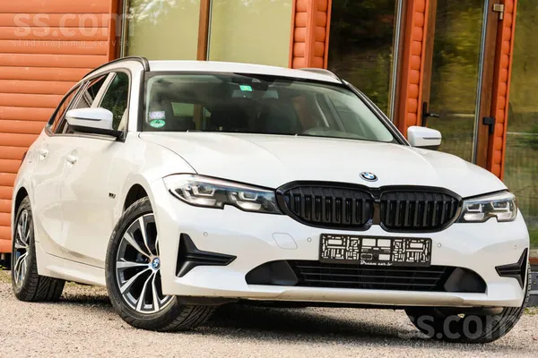 BMW 320 - 1