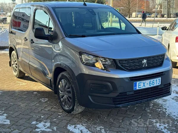 Cena ar Pvn Peugeot E-Rifter 100kw (50dkwh) jauda, . Nākamās apskates datums