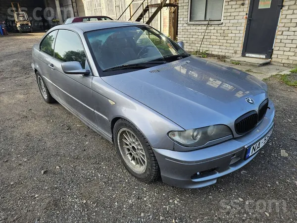 BMW 320 - 1
