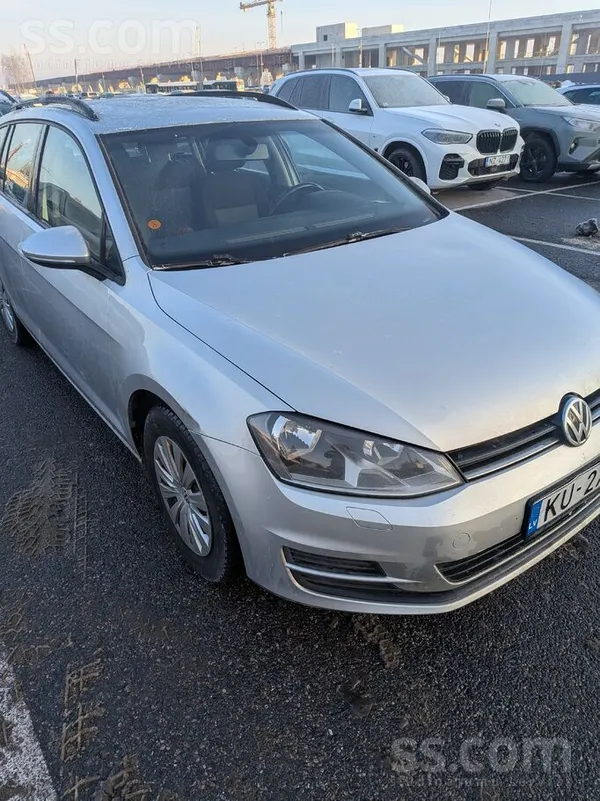 Latvijā auto (iegādāta 2017.gadā) bijis viens saimnieks, ir pieejama apkopes