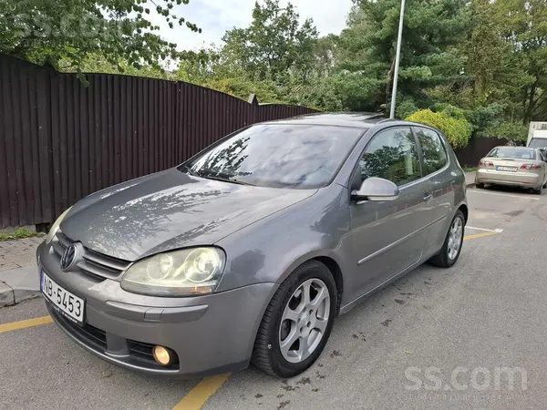 Volkswagen Pardodu VW Golf 5 2005 gads auto laba stavokli gan