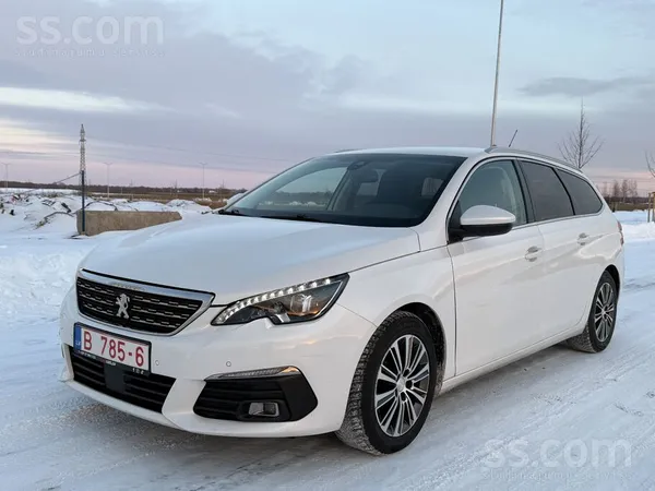 Peugeot Ievests – Peugeot 308 (2021), 1.5 dīzelis, Baltā p